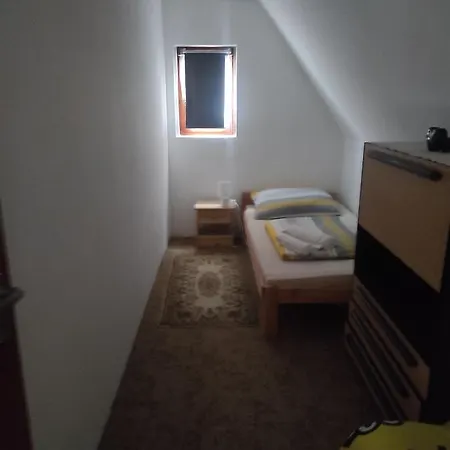 Bb House